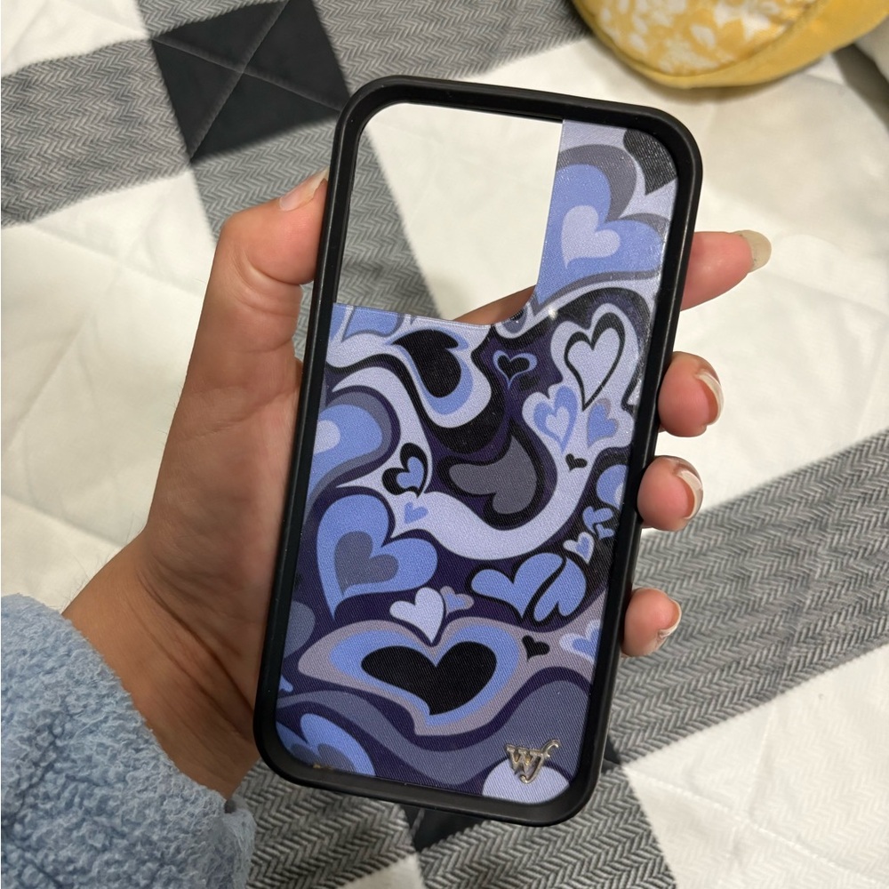 iPhone 14 Pro wildflower case 💜